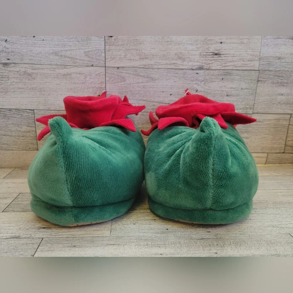 🖤 LAST ONE OLD NAVY Kids Sz Small 7 - 8  Christmas Elf Slippers Red & Green NWT